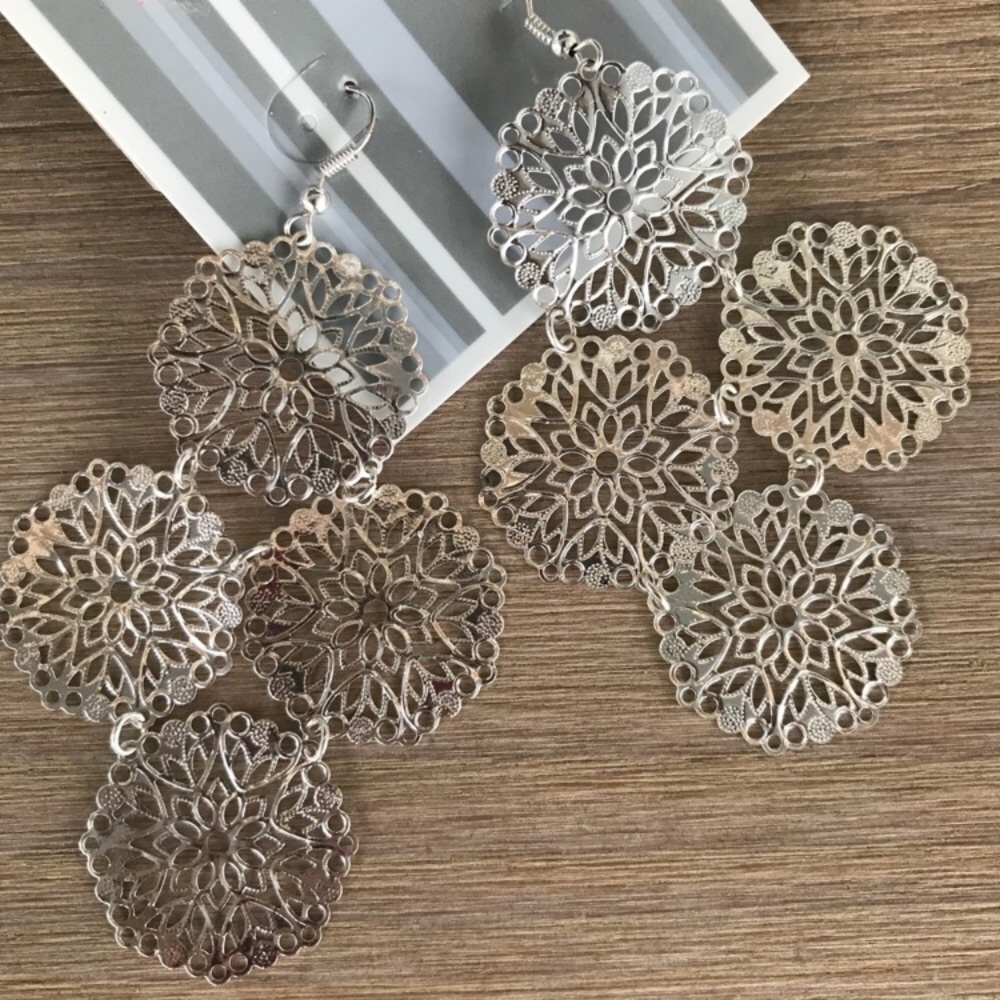 💋5 for $25! NEW Silver Statement Earrings
